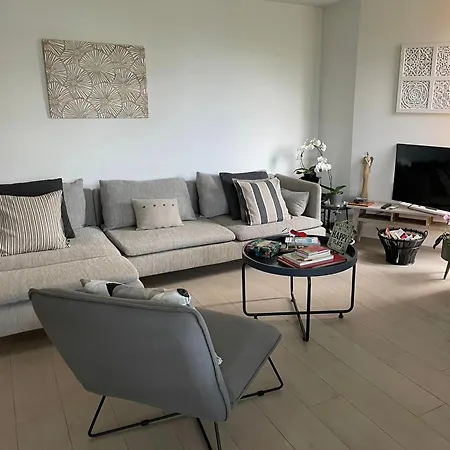 Lausanne Modern And Sunny Apartment *