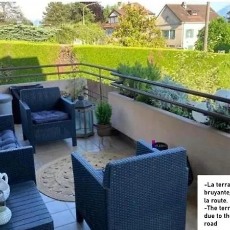 Lausanne Modern And Sunny Διαμέρισμα *