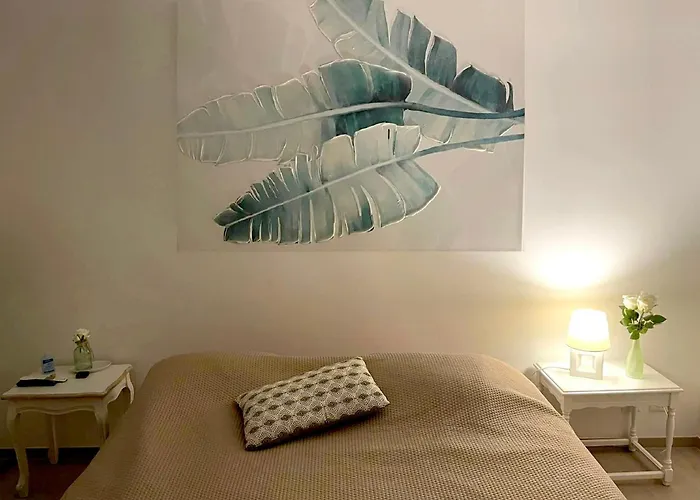 Pully Lakeside Street And Direct Bus To Train Station Losanna